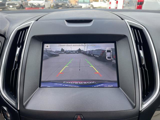 Certified 2019 Ford Edge Titanium w/ Cold Weather Package AWD/4WD image 21