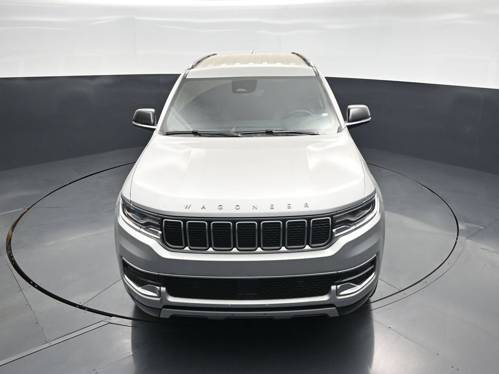 Used 2025 Jeep Wagoneer Series II AWD/4WD image 37