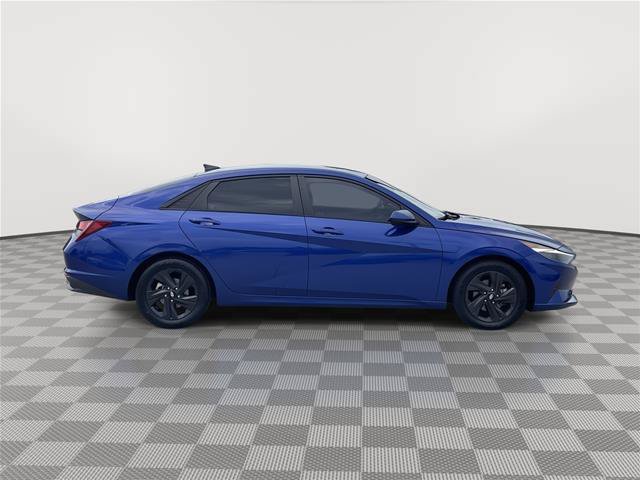 Used 2022 Hyundai Elantra SEL FWD image 6