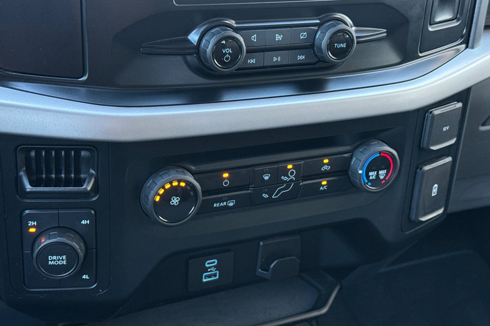 Certified 2023 Ford F150 XLT image 21