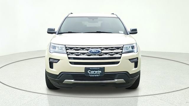 Certified 2018 Ford Explorer XLT FWD image 2
