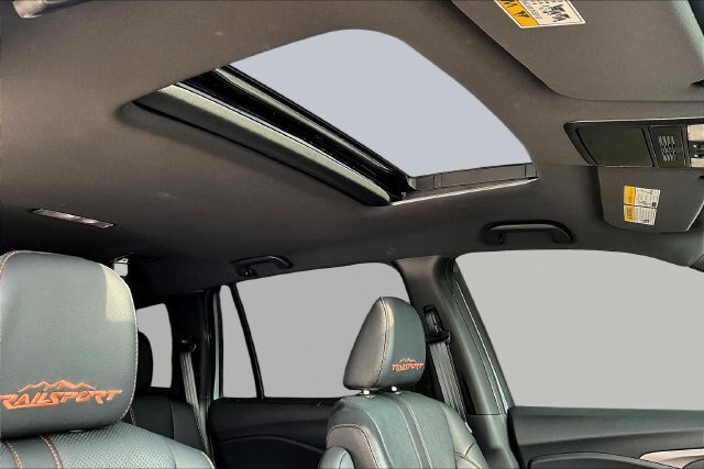 Used 2022 Honda Passport TrailSport image 27