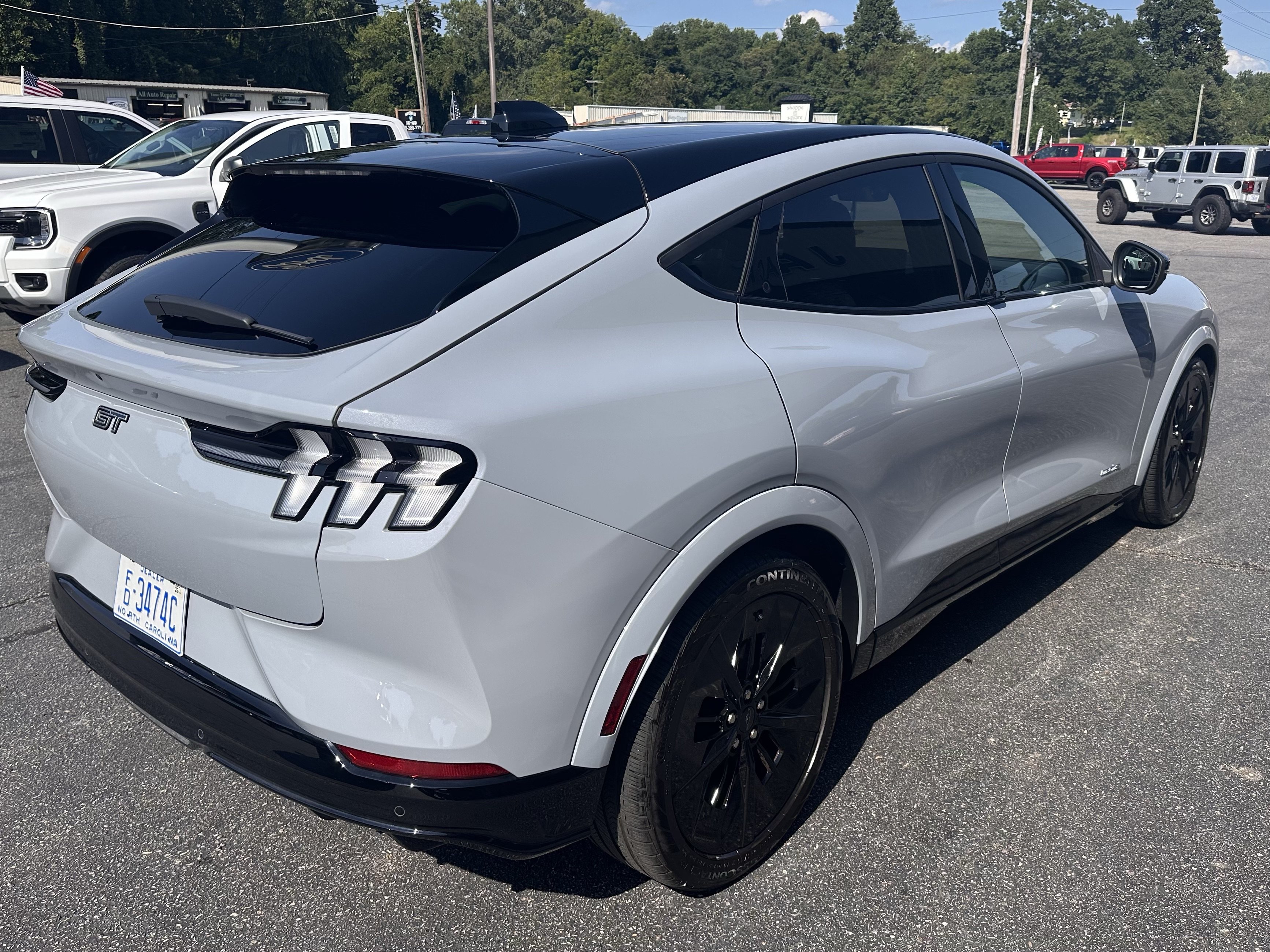 Certified 2025 Ford Mustang Mach-E GT AWD/4WD image 6