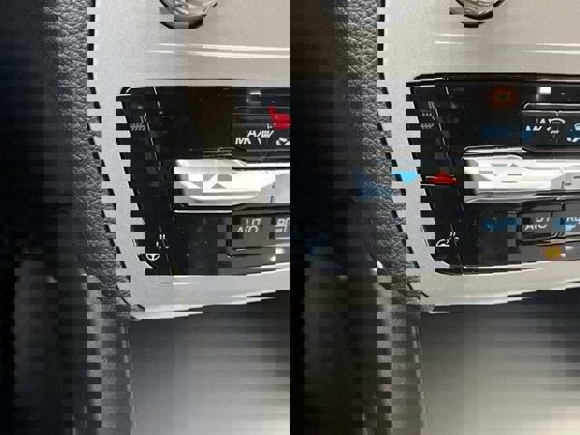 Certified 2023 Ford Explorer XLT w/ Equipment Group 202A image 22