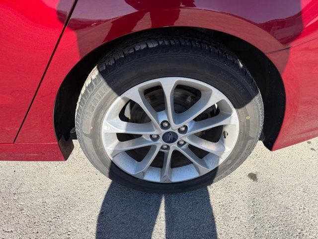 Certified 2019 Ford Fusion SE FWD image 26