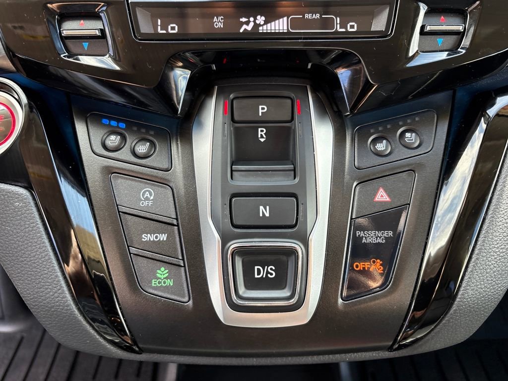 Used 2025 Honda Odyssey Elite image 26