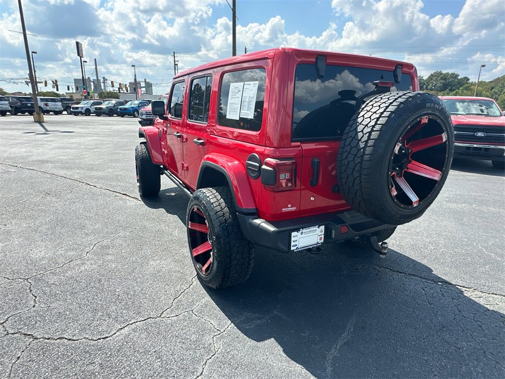 Used 2018 Jeep Wrangler Unlimited Sahara image 4