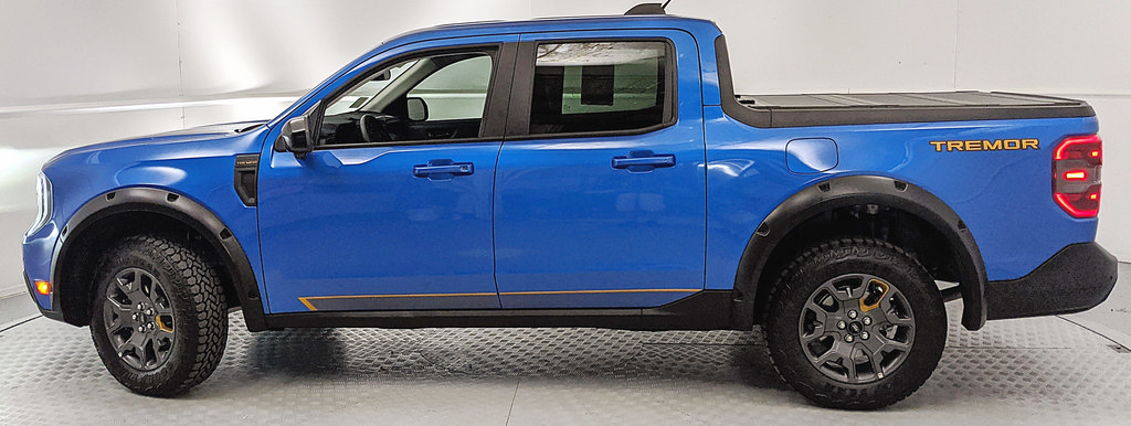 Certified 2026 Ford Maverick Tremor AWD/4WD image 5