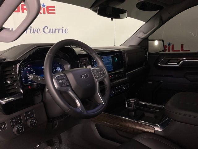 Used 2025 Chevrolet Silverado 1500 LT Trail Boss w/ Convenience Package II image 13