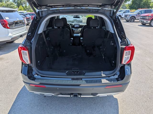 Certified 2023 Ford Explorer XLT w/ Equipment Group 202A AWD/4WD image 18