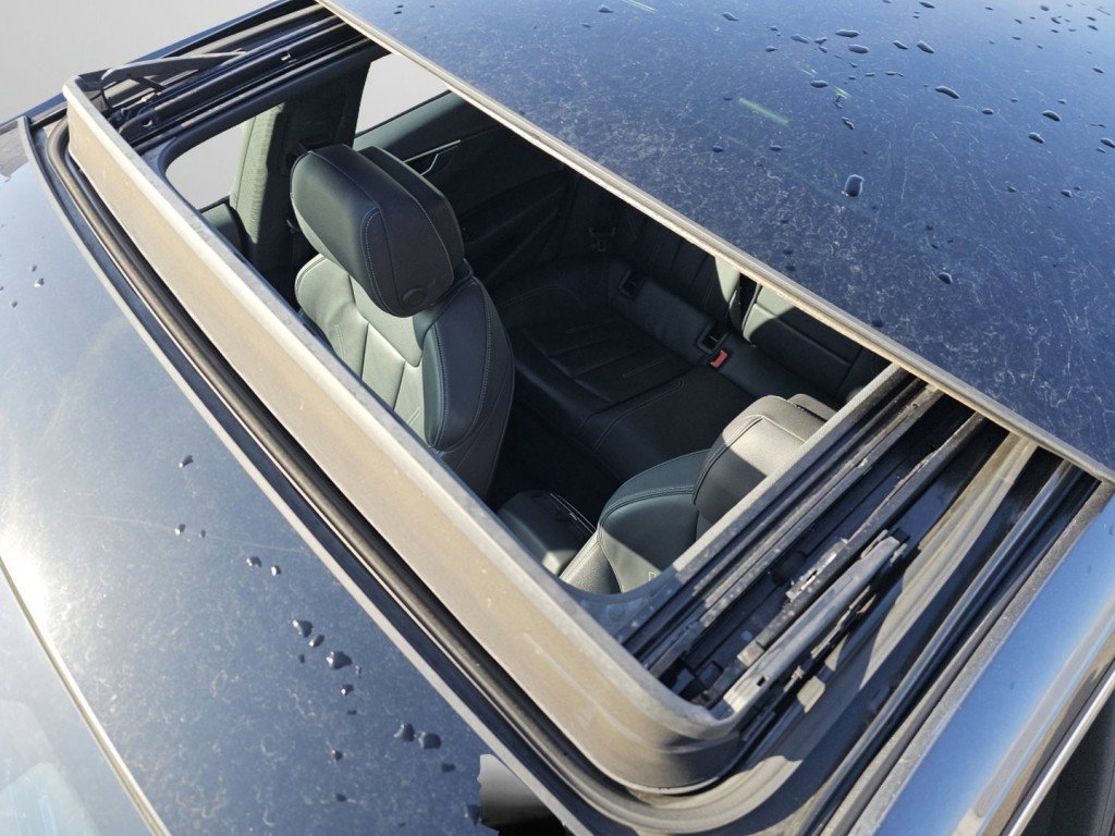 Used 2022 Audi A5 2.0T Premium image 14