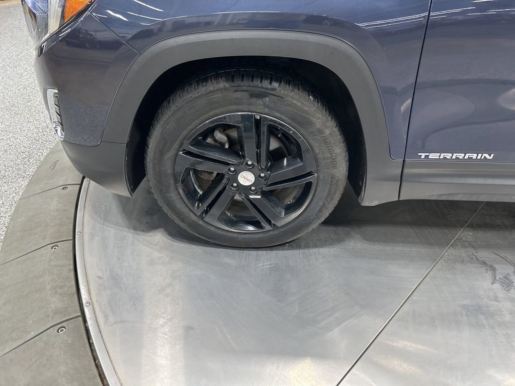 Used 2018 GMC Terrain SLE w/ Driver Convenience Package FWD image 32