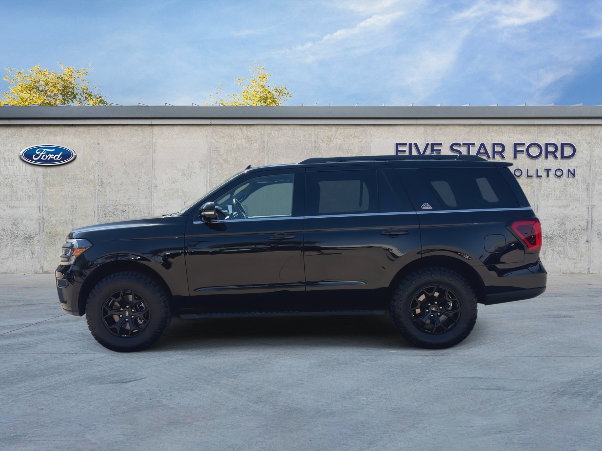 Certified 2024 Ford Expedition Timberline AWD/4WD image 5