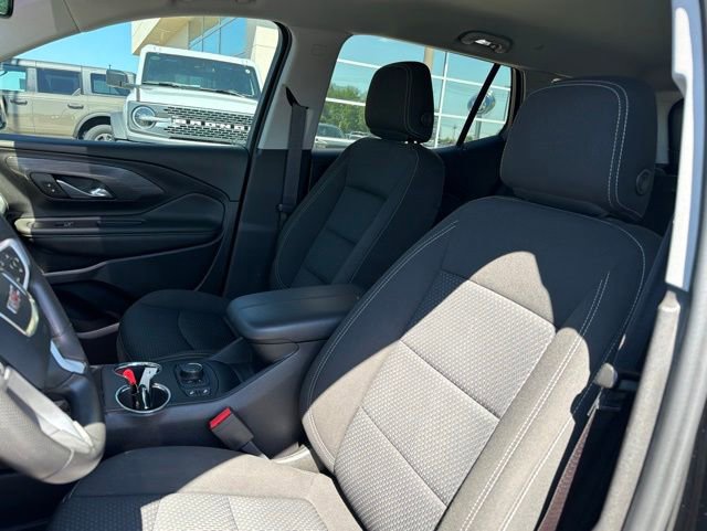 Used 2023 GMC Terrain SLE w/ Driver Convenience Package FWD image 11
