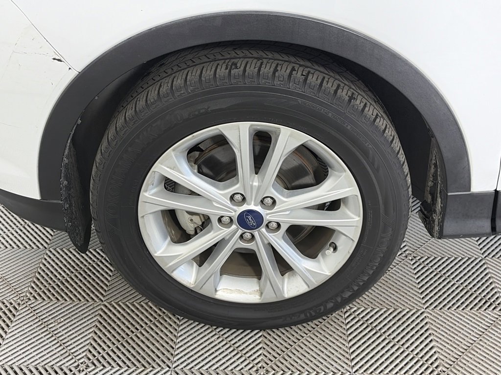 Certified 2018 Ford Escape SE image 8