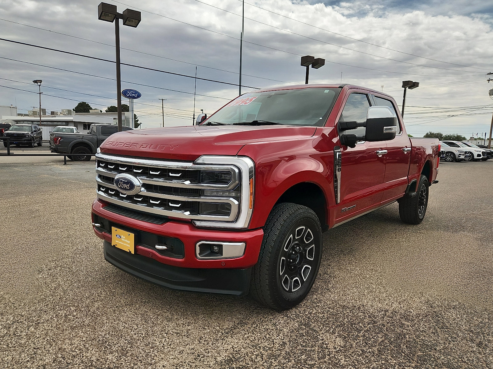 Certified 2023 Ford F250 Platinum w/ FX4 Off-Road Package AWD/4WD image 3