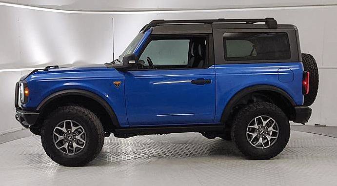 Certified 2022 Ford Bronco Badlands image 5