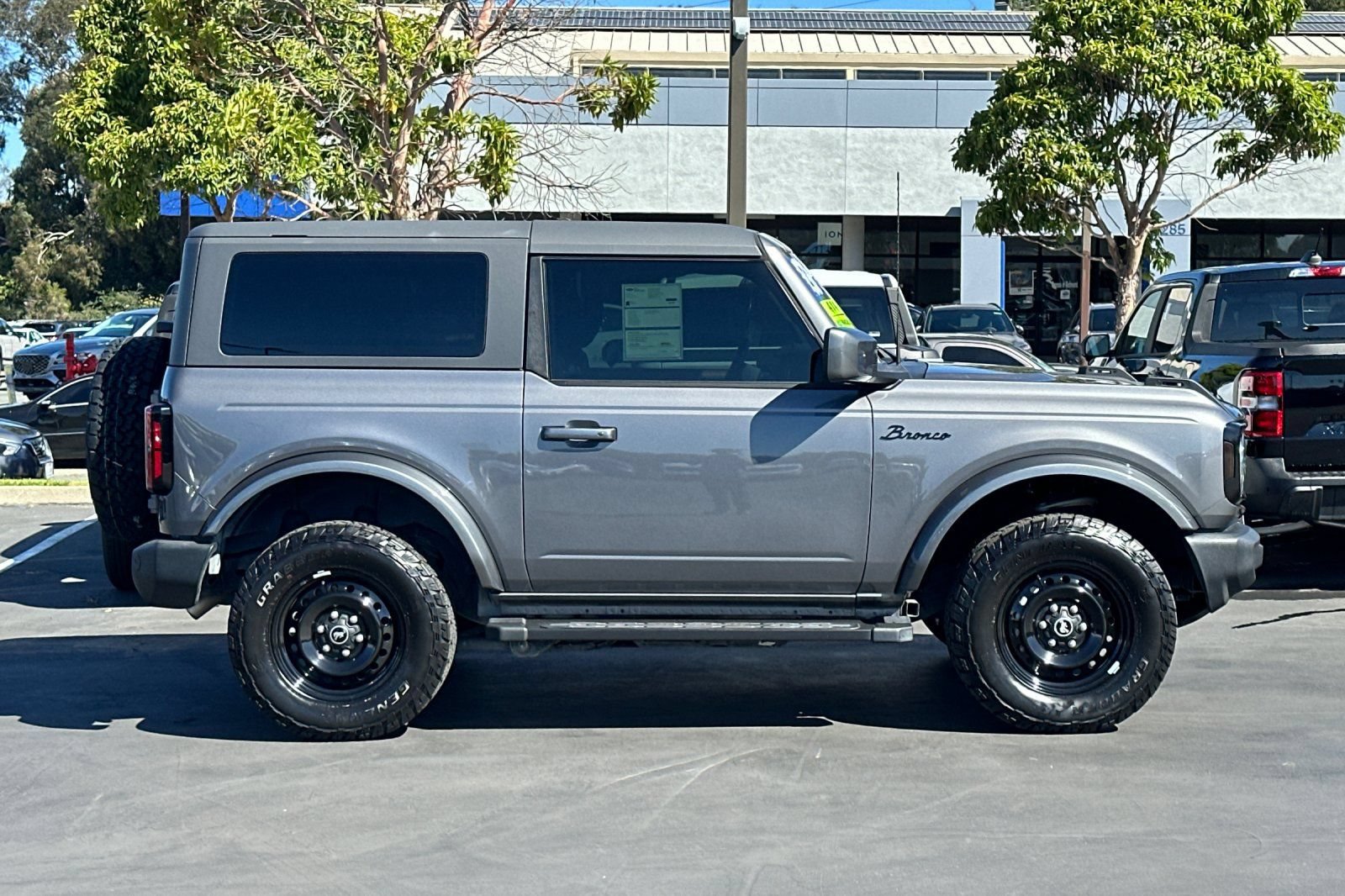 Certified 2021 Ford Bronco Outer Banks AWD/4WD image 4