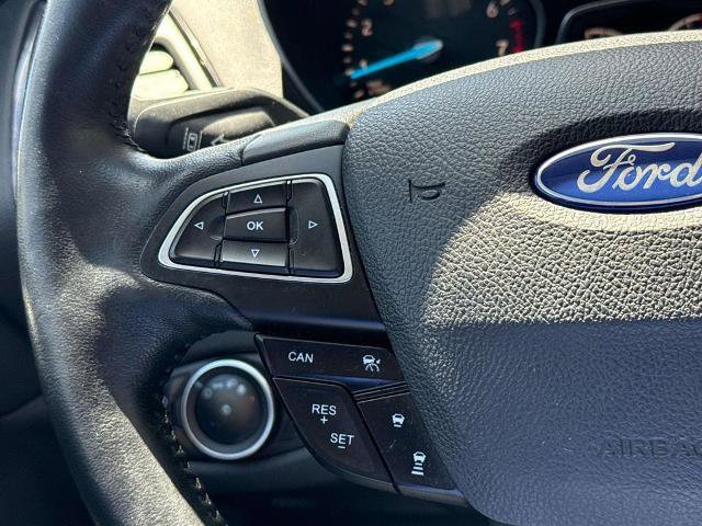 Certified 2019 Ford Escape Titanium FWD image 14