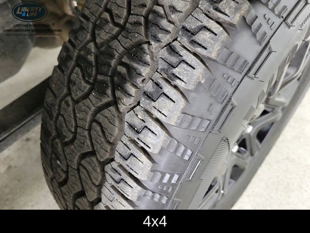 Certified 2022 Ford F150 XLT w/ Equipment Group 302A High image 11