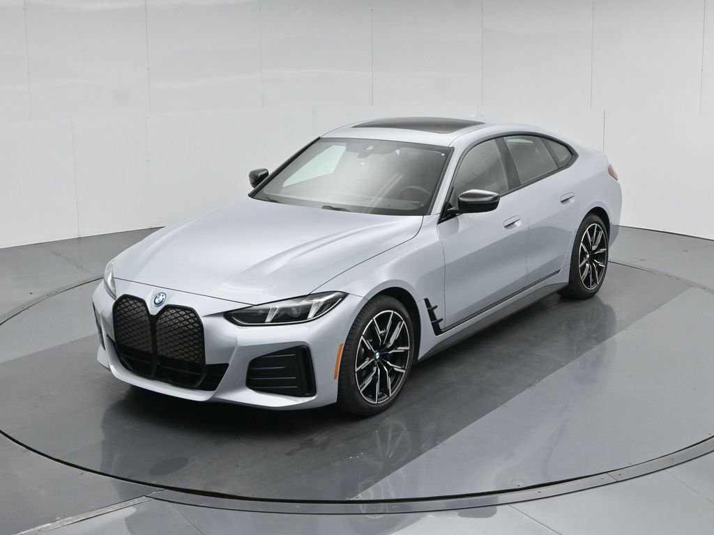 Used 2025 BMW i4 eDrive40 w/ M Sport Package image 27