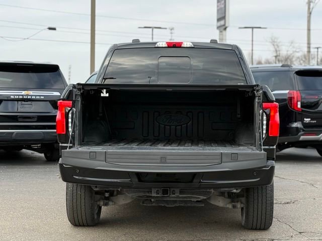 Certified 2022 Ford F150 Lightning Lariat w/ Equipment Group 511A High image 38