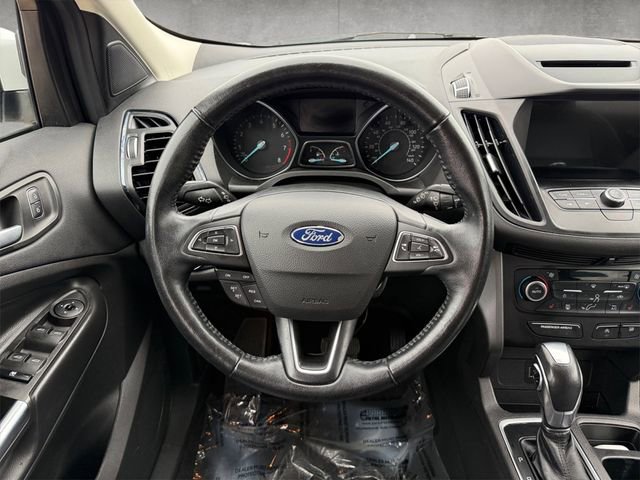 Certified 2018 Ford Escape SEL image 21