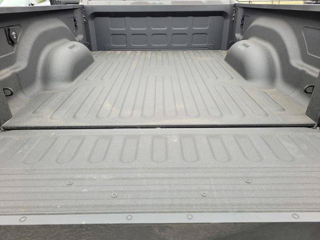 Used 2025 RAM 3500 Laramie AWD/4WD image 35