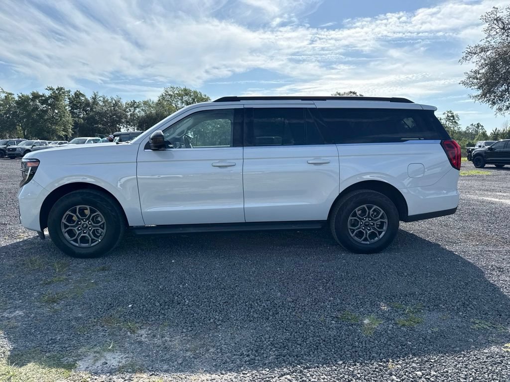 Certified 2025 Ford Expedition Max Active RWD image 2