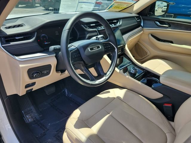 Used 2021 Jeep Grand Cherokee L Limited RWD image 21