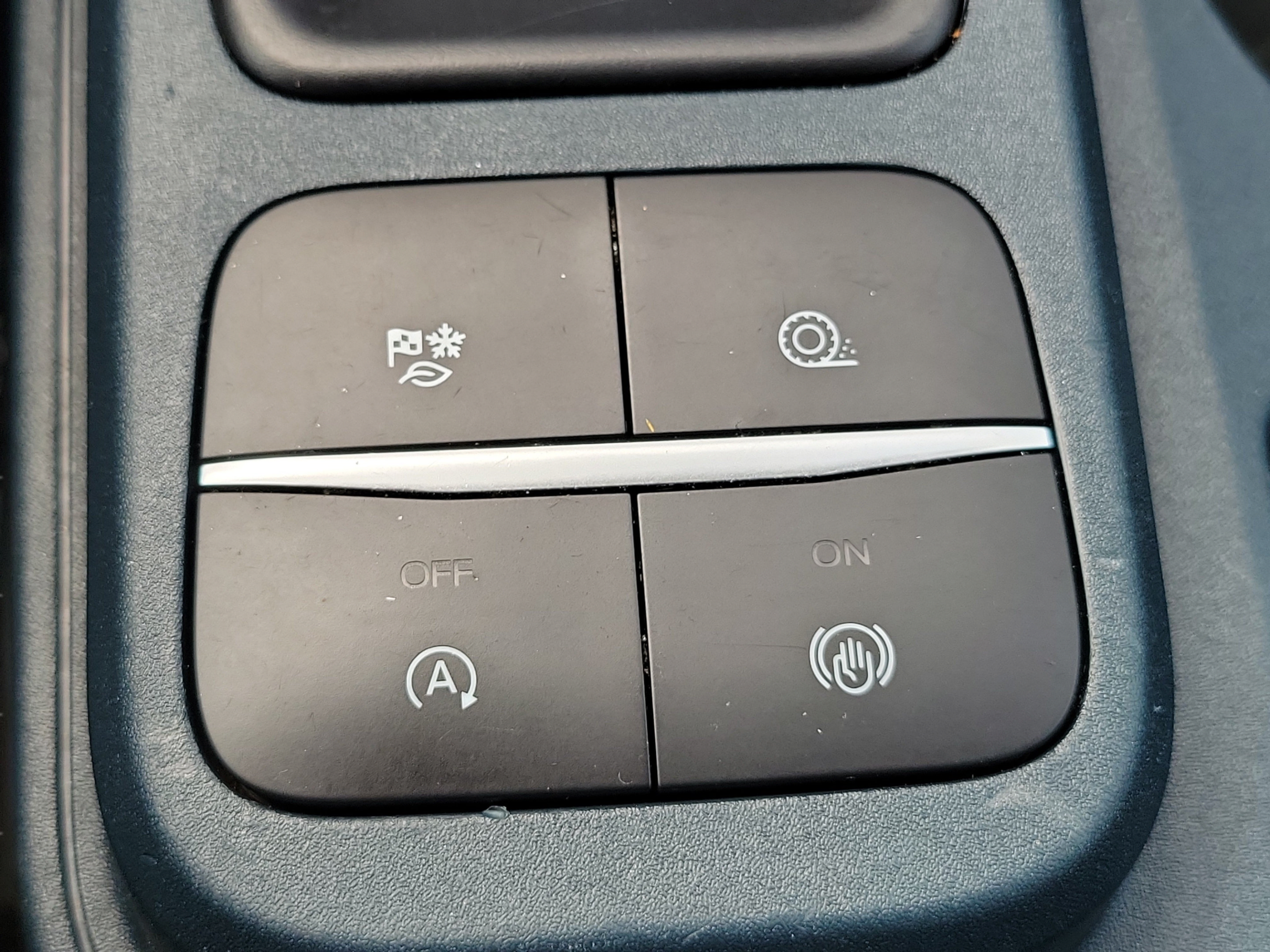 Certified 2022 Ford Maverick XL FWD image 28