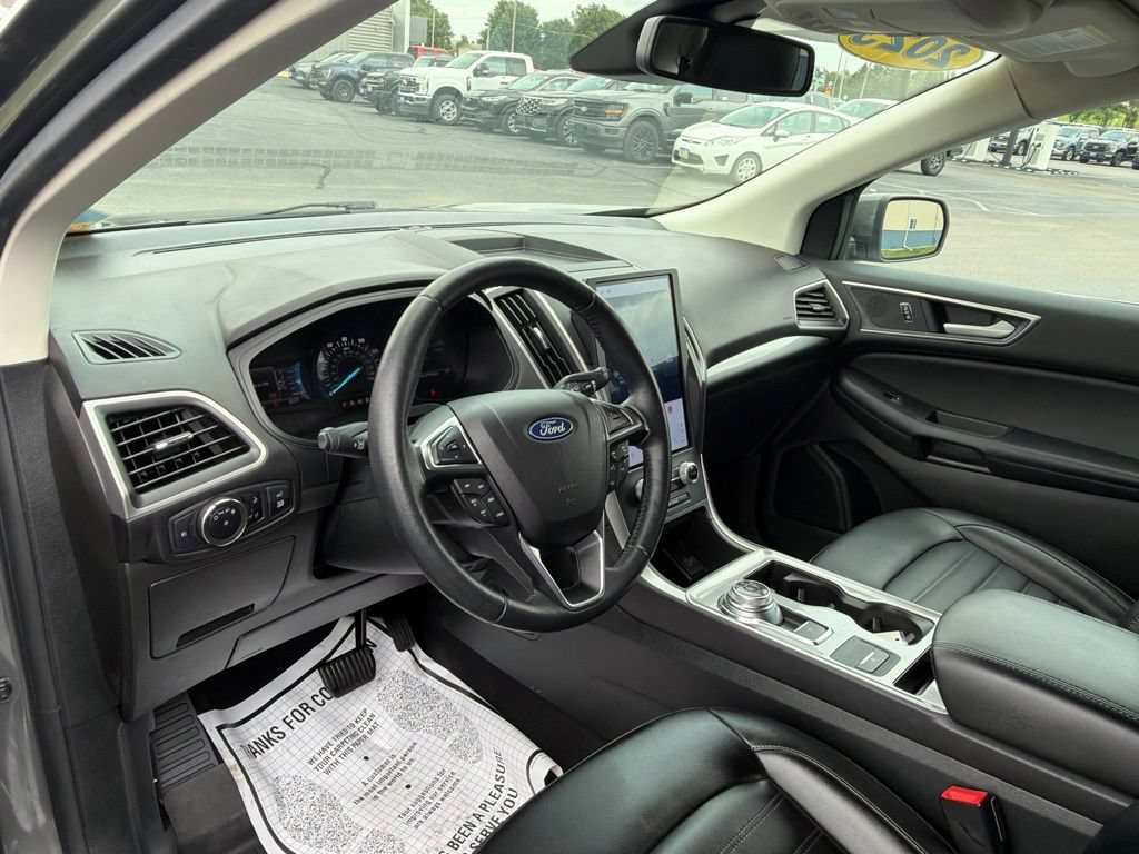 Certified 2023 Ford Edge SEL w/ Convenience Package AWD/4WD image 10