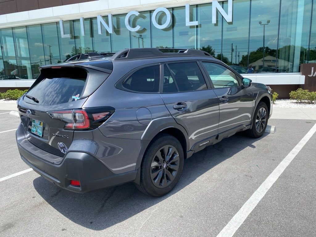 Used 2024 Subaru Outback Onyx Edition w/ Popular Package #2 AWD/4WD image 4