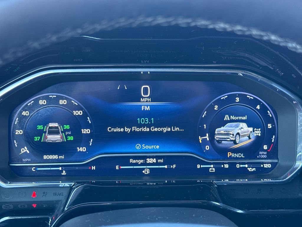 Used 2023 Chevrolet Silverado 1500 RST image 18