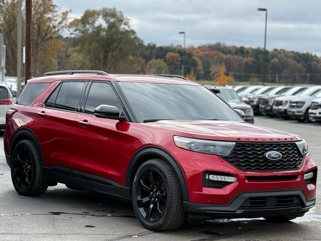 Certified 2023 Ford Explorer ST w/ Equipment Group 401A image 11
