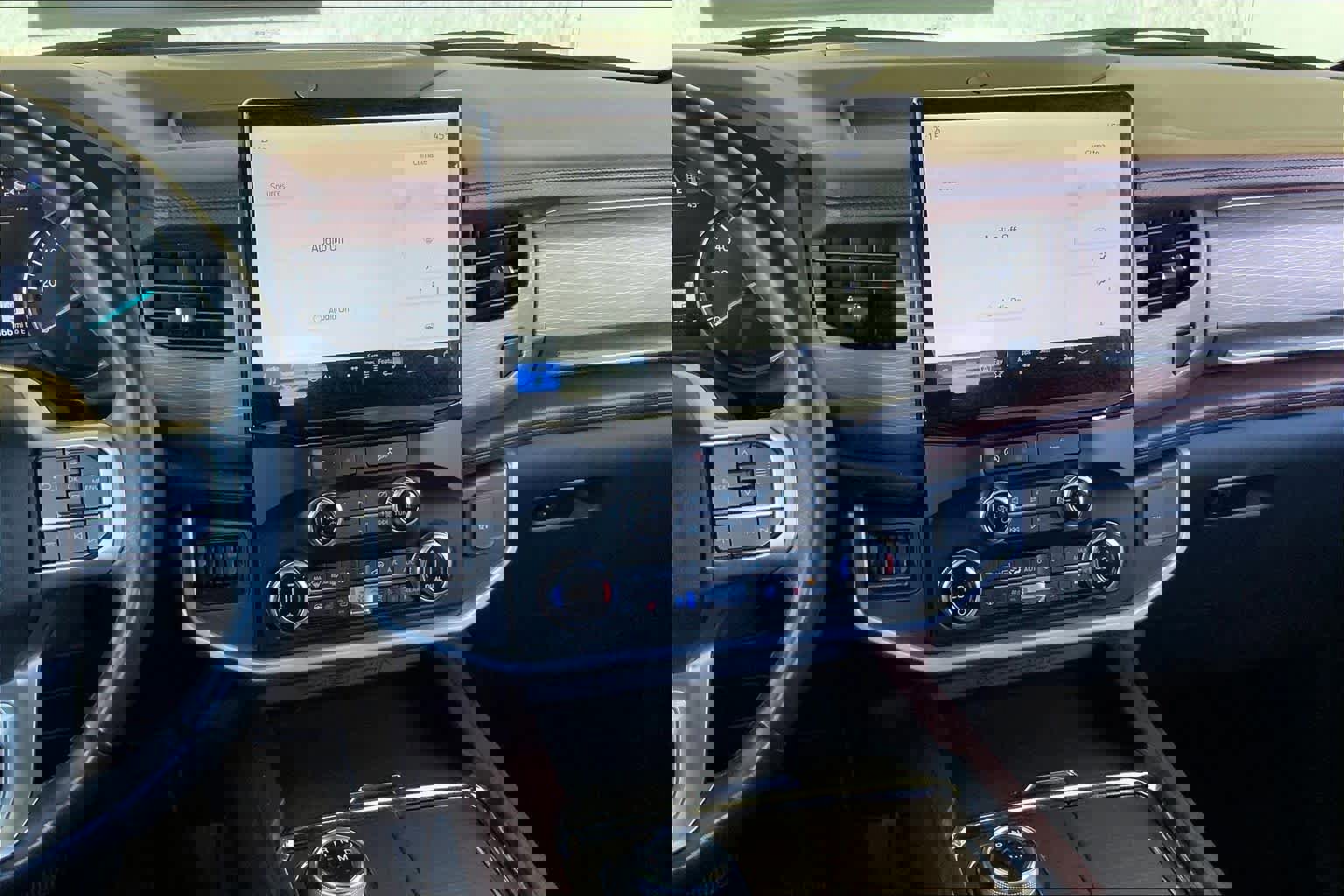 Certified 2024 Ford Expedition Max Limited image 9