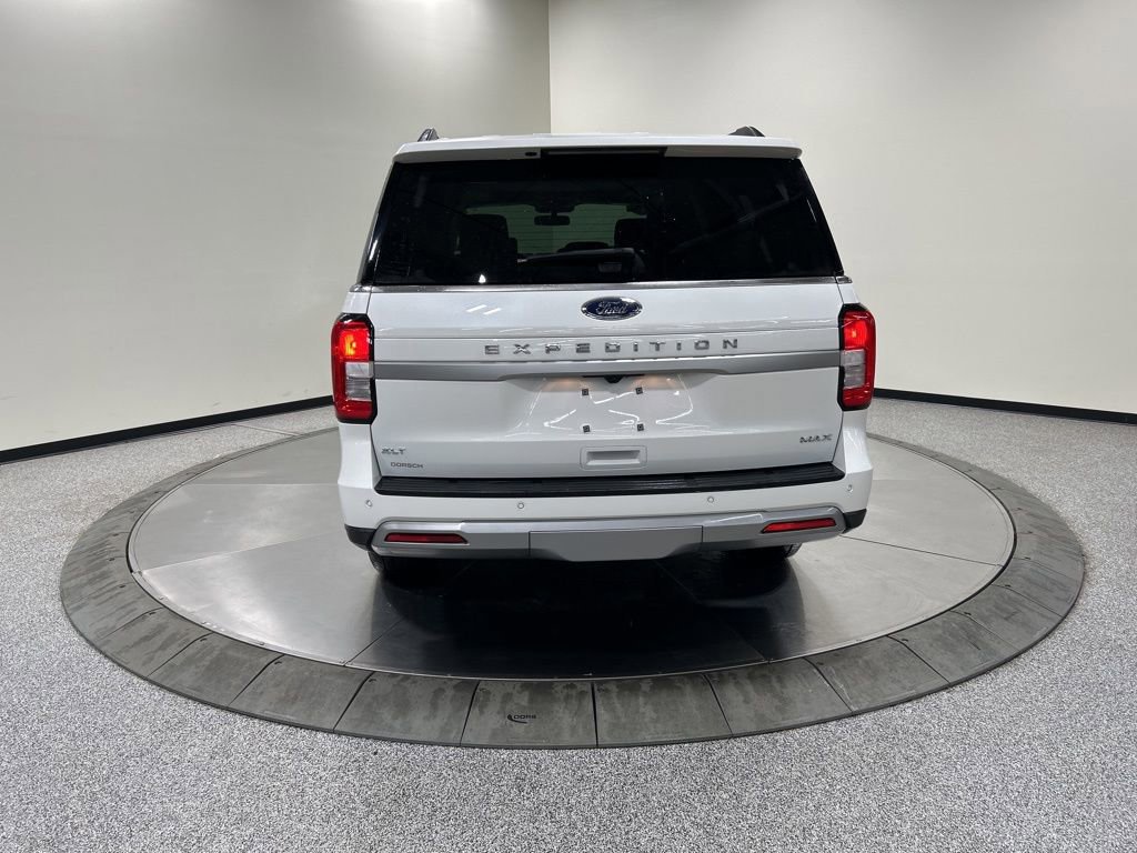 Certified 2023 Ford Expedition Max XLT image 4