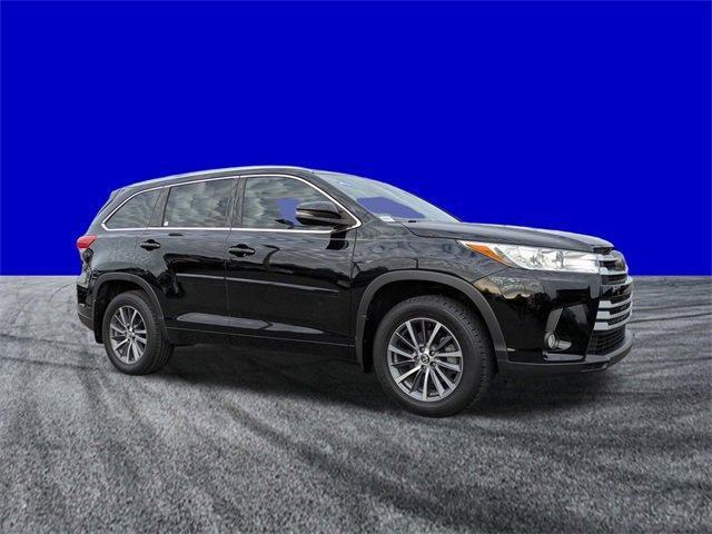Used 2018 Toyota Highlander XLE image 8