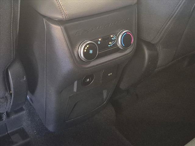 Certified 2025 Ford Explorer Active AWD/4WD image 17
