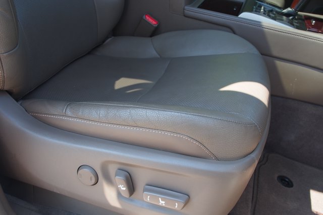 Used 2018 Lexus GX 460 Premium w/ Premium Package AWD/4WD image 12