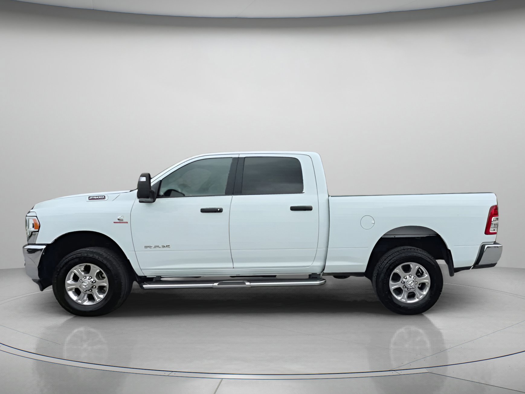 Used 2024 RAM 2500 Big Horn image 9