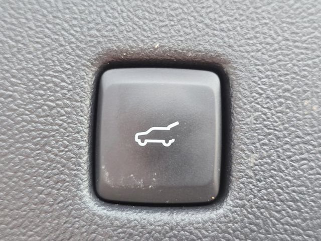Certified 2023 Ford Escape ST-Line Elite w/ Premium Technology Package AWD/4WD image 20