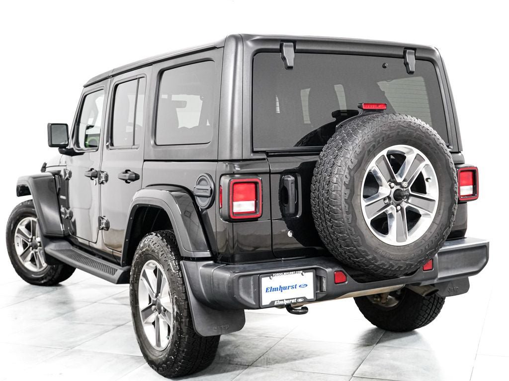 Used 2020 Jeep Wrangler Unlimited Sahara w/ Dual Top Group AWD/4WD image 5
