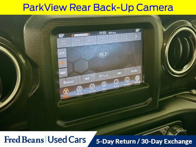 Used 2020 Jeep Wrangler Unlimited Sahara image 19