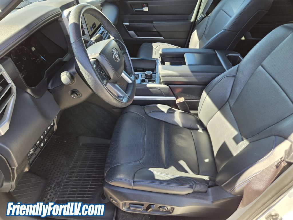 Used 2025 Toyota Tundra Platinum w/ TRD Off-Road Package AWD/4WD image 5