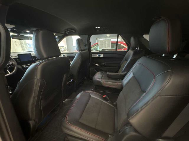 Certified 2023 Ford Explorer ST-Line image 25