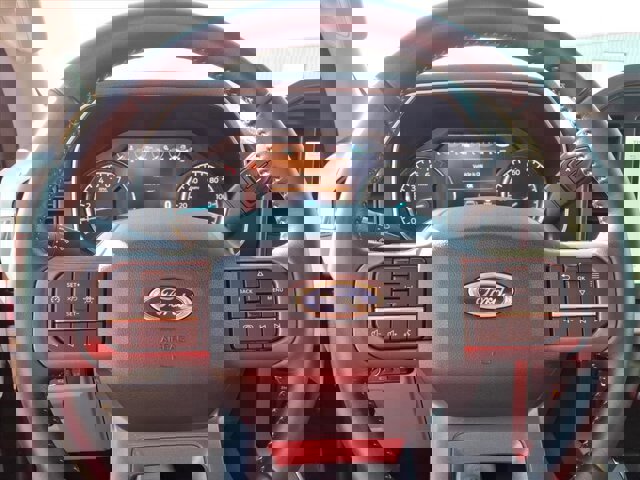 Certified 2022 Ford F150 XLT w/ Equipment Group 302A High image 21