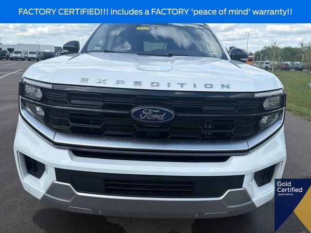 Certified 2025 Ford Expedition Max Platinum w/ Driver's Package AWD/4WD image 4