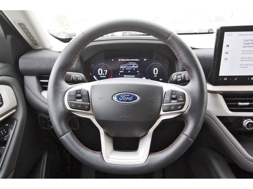 Certified 2025 Ford Explorer Active w/ Active Comfort Package image 15