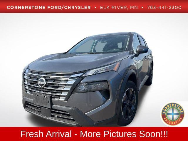 Used 2025 Nissan Rogue SV